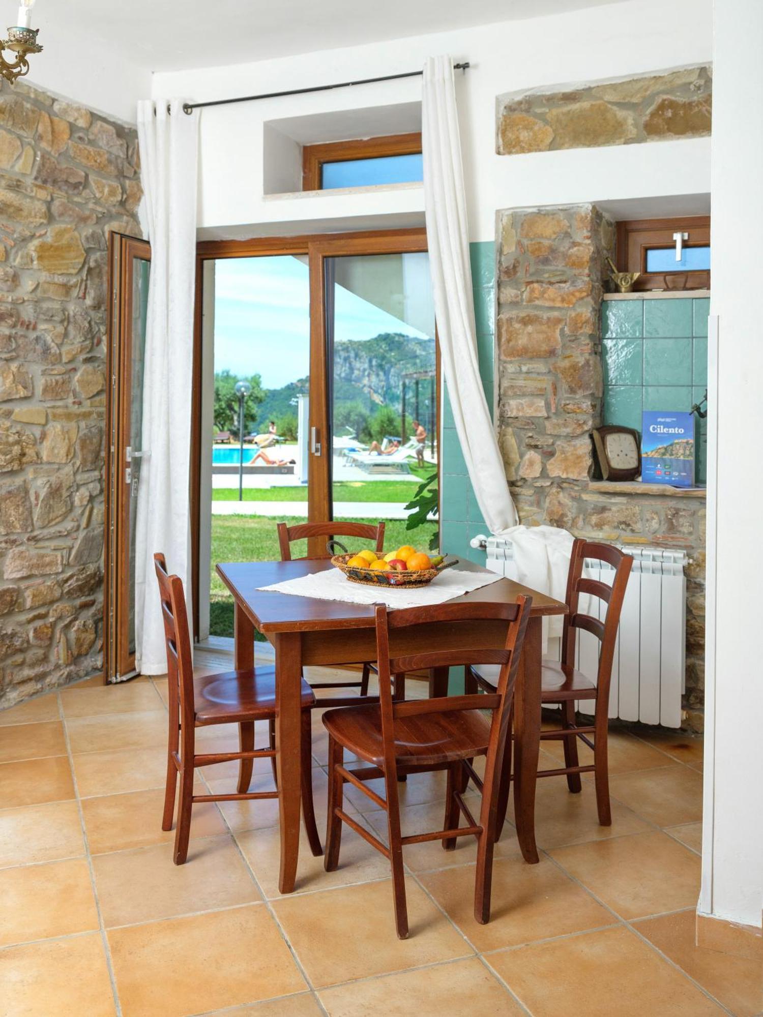 L' Aia Resort Trentinara Екстер'єр фото